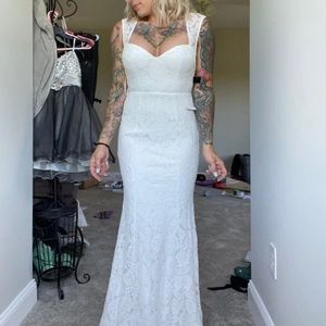 Lulus Rosetta sweetheart neck wedding dress small